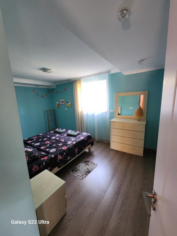 My Home Кутаїсі Екстер'єр фото