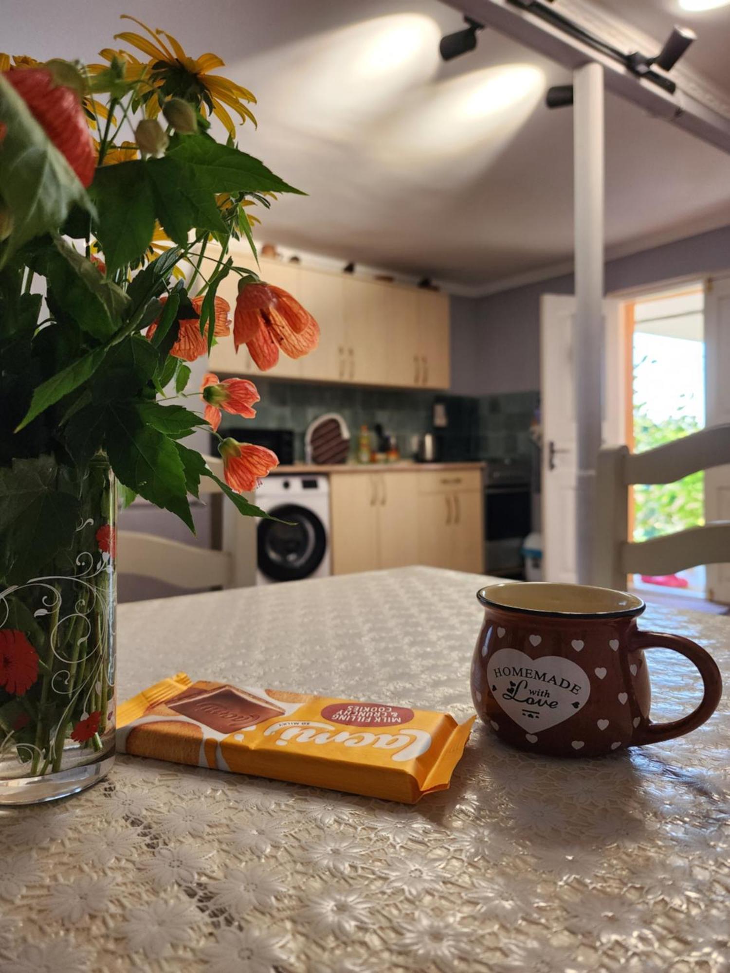 My Home Кутаїсі Екстер'єр фото